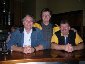 Jacques, Steve and Robin, long time members of the centrifugal pumps group on Yahoo meeting in Melbourne on May 28, 2006